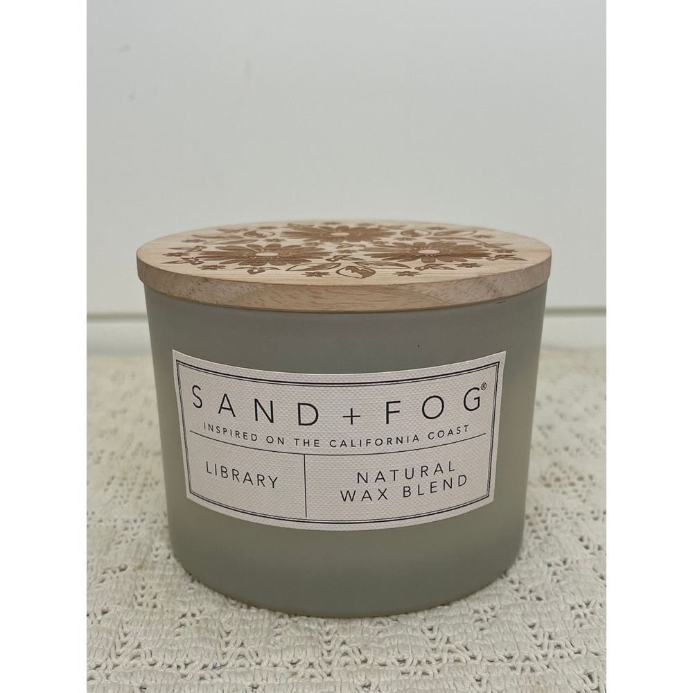 Sand + Fog Library Scented Candle 12oz Natural Wax Blend Wood Lid 2-Wick Frosted